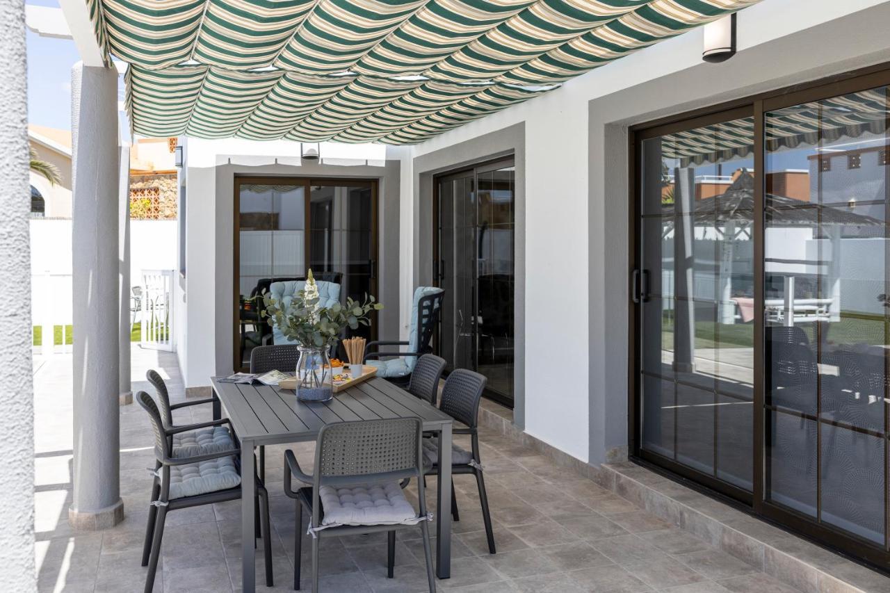 Ideal For Family Holidays, Near Beach And Golf- Casa James La Guirra Exteriér fotografie