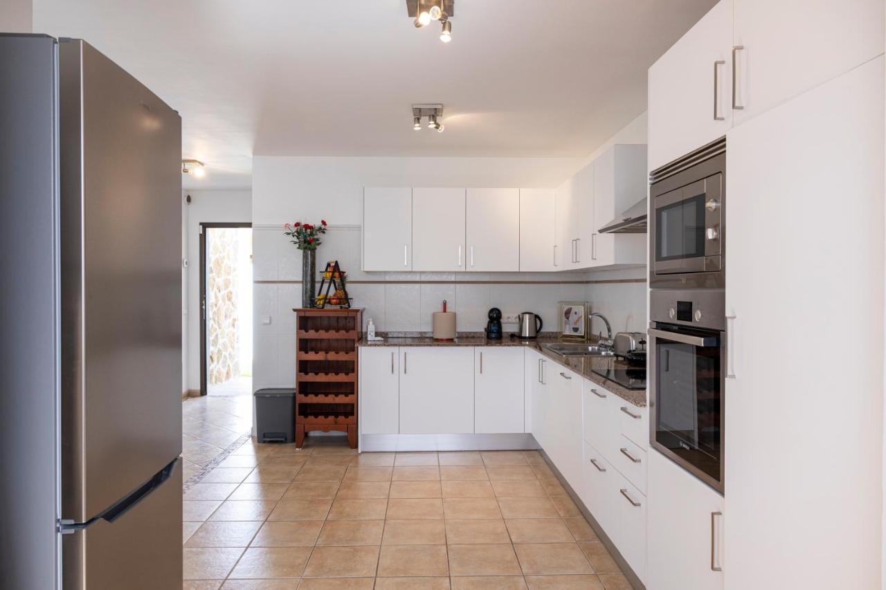 Ideal For Family Holidays, Near Beach And Golf- Casa James La Guirra Exteriér fotografie